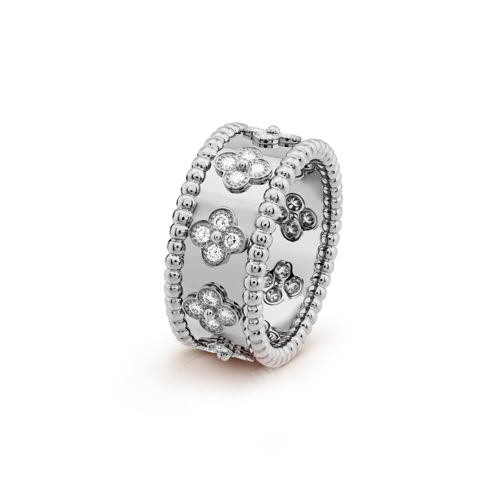 Perlée clovers ring small model Diamond White gold