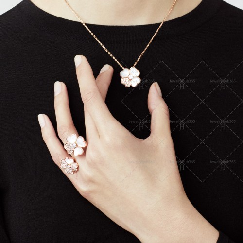 Cosmos Between the Finger ring Diamond Mother-of-pearl Rose gold