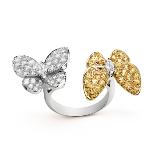 Two Butterfly Between the Finger ring Diamond Sapphire White gold